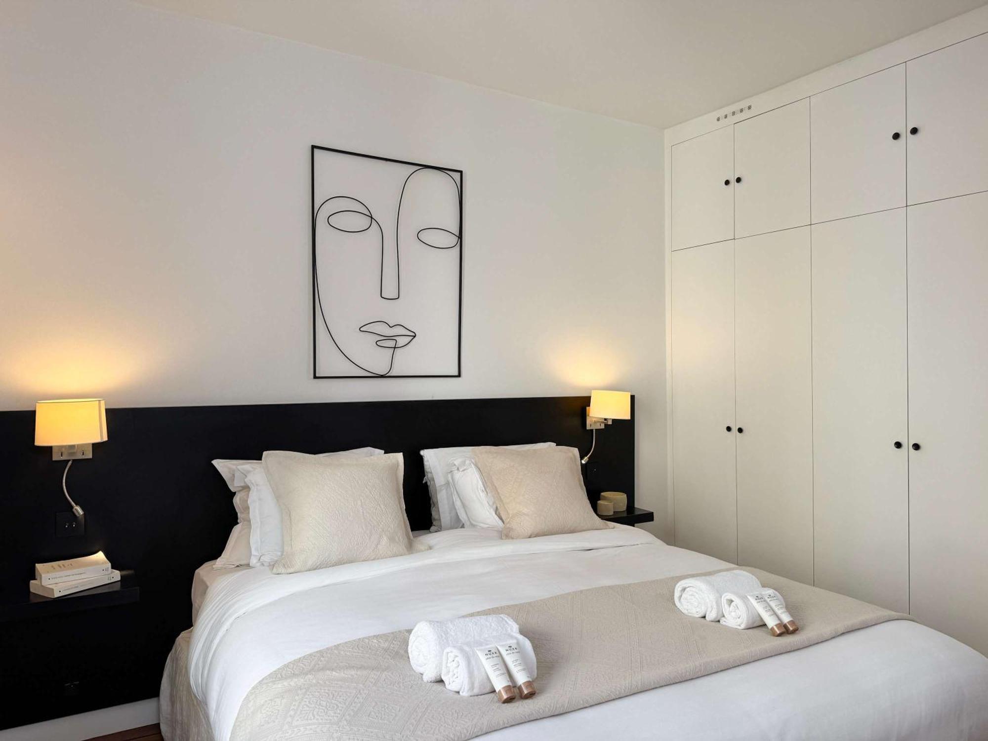 Luxembourg Garden Deluxe Flat Apartment